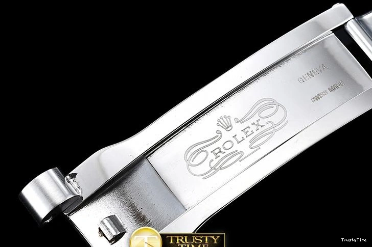 1102 Breathable RDD0218B – DayDate 40mm 689